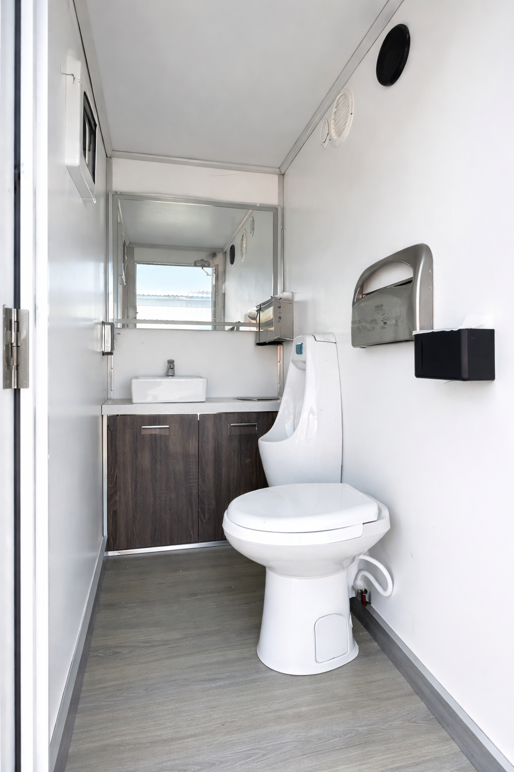 VIP Trailer Toilet Units
